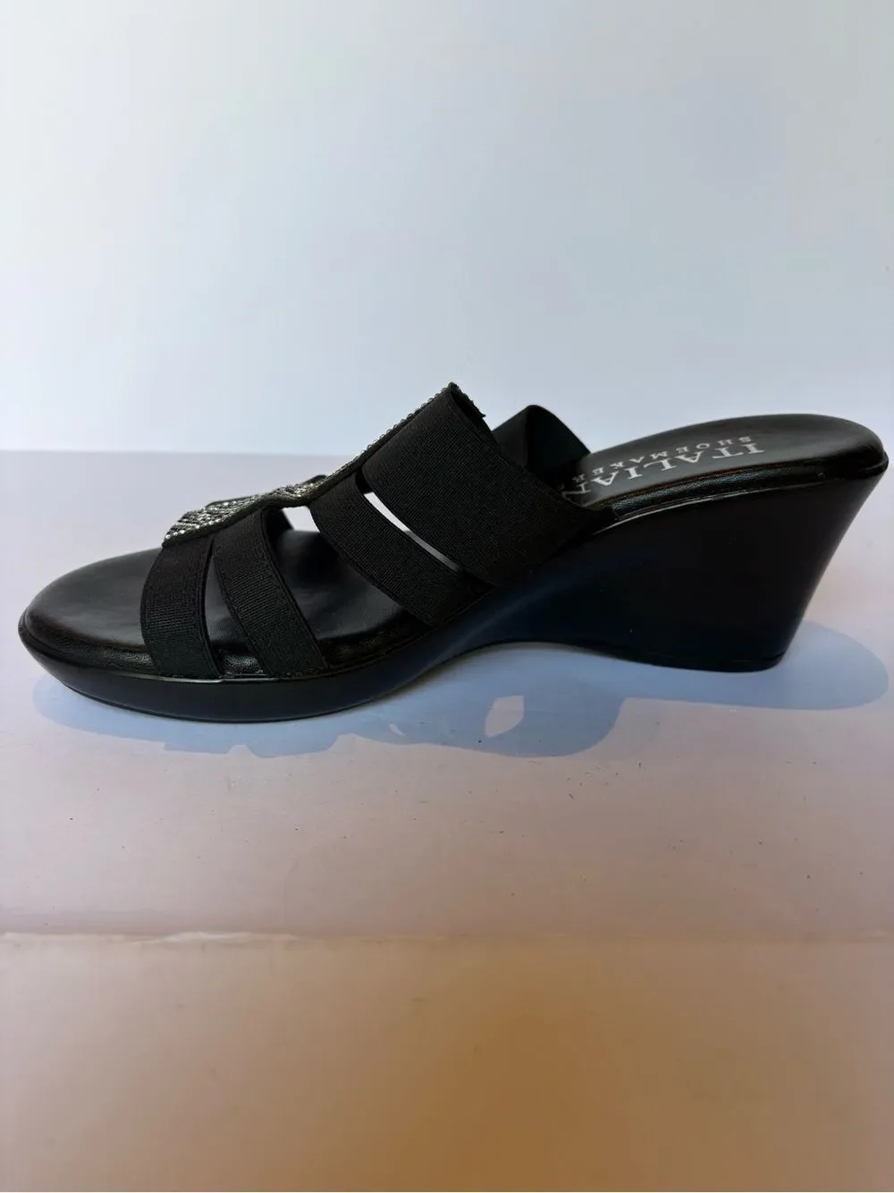 Italian shoemaker Women's jeweled wedge sandals Black size 7 1/2